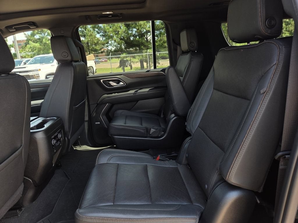 2023 Chevrolet Suburban High Country