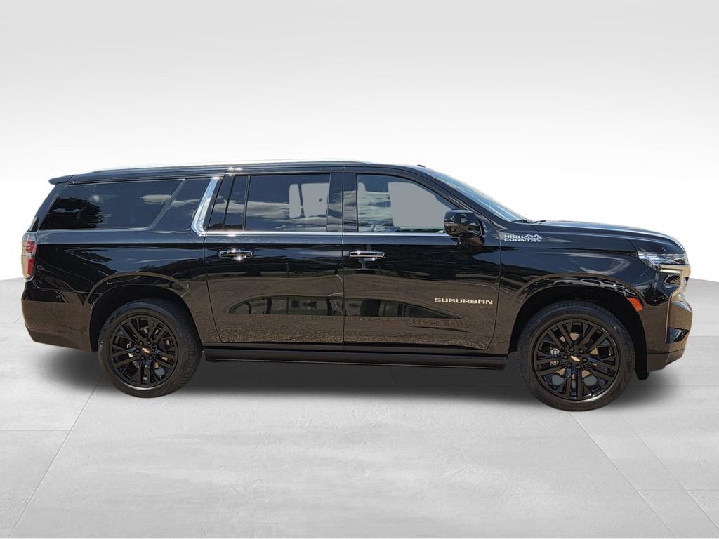 2023 Chevrolet Suburban High Country