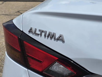 2024 Nissan Altima SR FWD