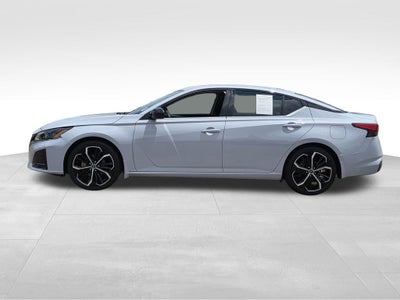 2024 Nissan Altima SR FWD