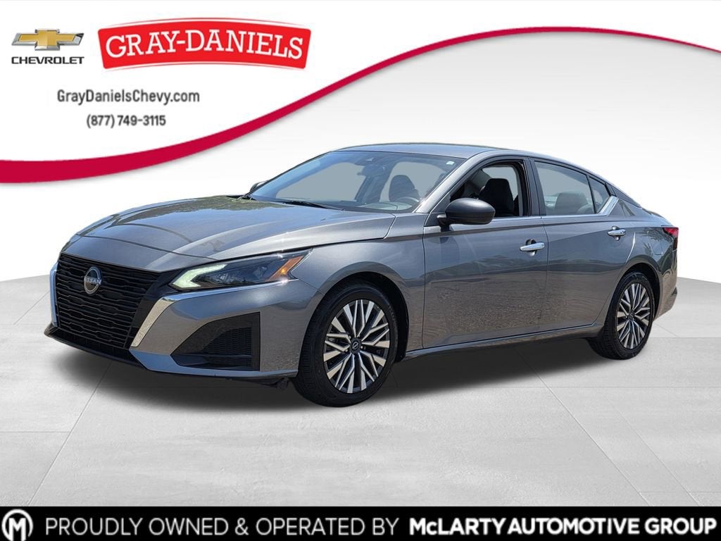 2024 Nissan Altima 2.5 SV's photo