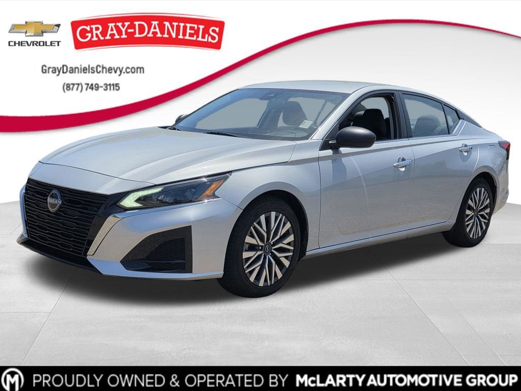 2024 Nissan Altima 2.5 SV's photo