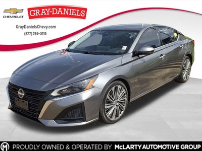 2023 Nissan Altima SL FWD