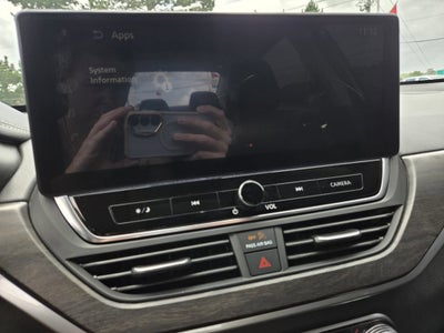 2023 Nissan Altima SL FWD