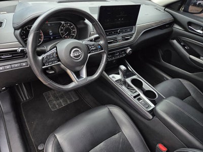 2023 Nissan Altima SL FWD