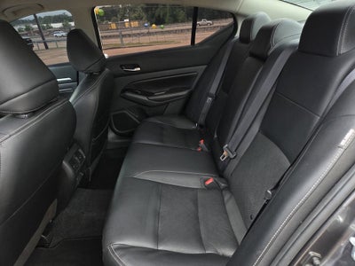 2023 Nissan Altima SL FWD