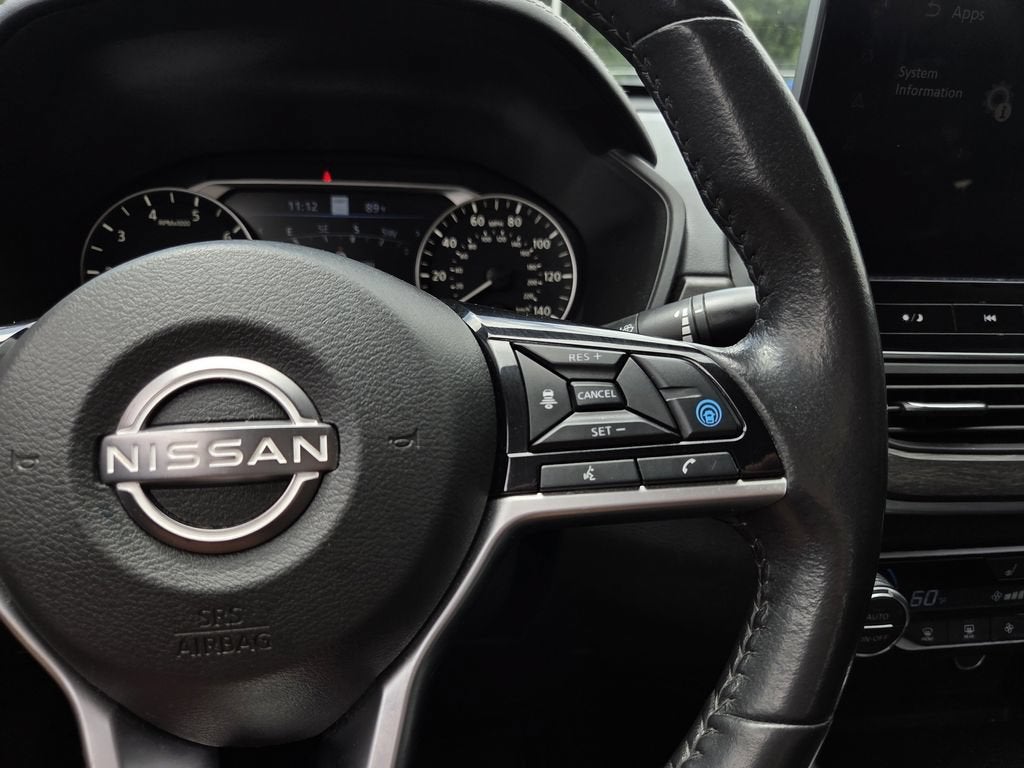 2023 Nissan Altima SL FWD