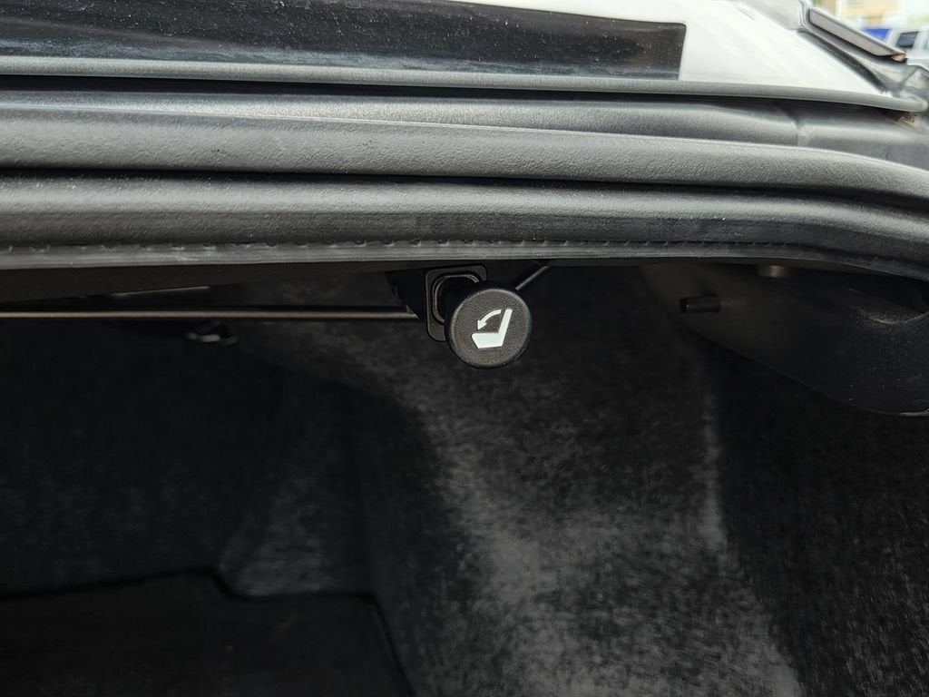 2023 Nissan Altima SL FWD