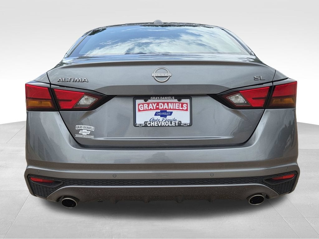 2023 Nissan Altima SL FWD