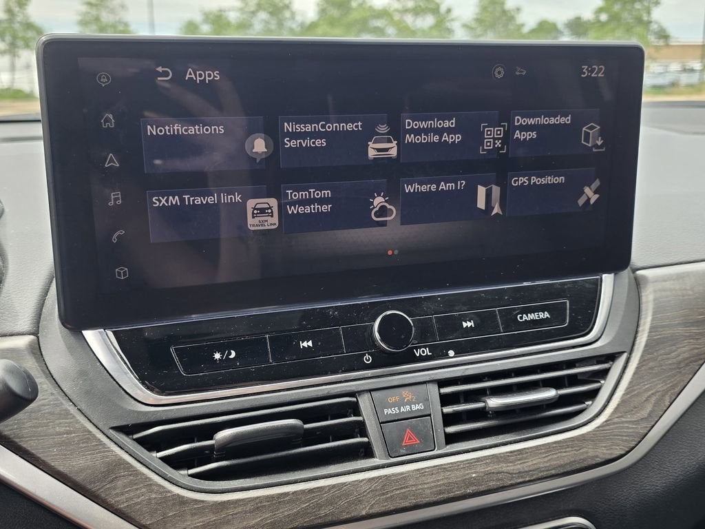 2024 Nissan Altima SL FWD