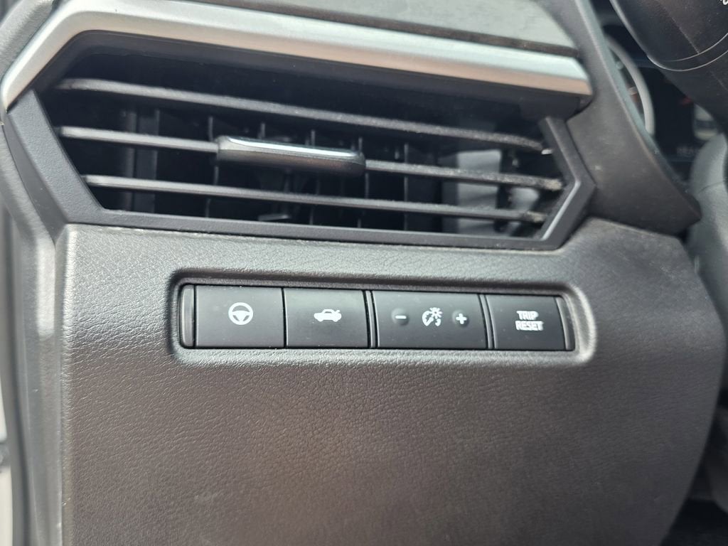 2024 Nissan Altima SL FWD