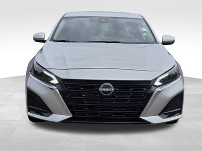 2024 Nissan Altima SL FWD