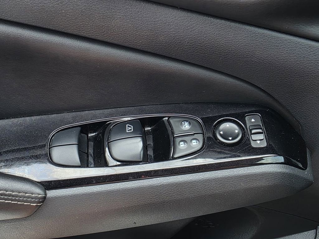 2024 Nissan Altima SL FWD