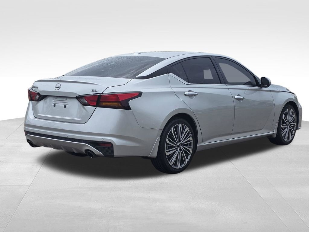 2024 Nissan Altima SL FWD
