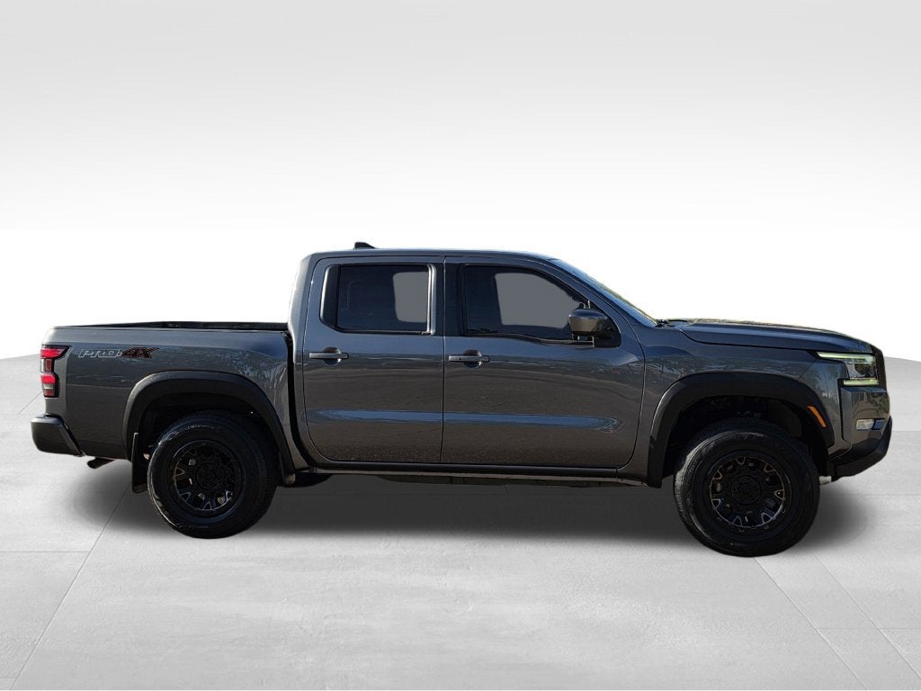2022 Nissan Frontier Crew Cab PRO-4X 4x4