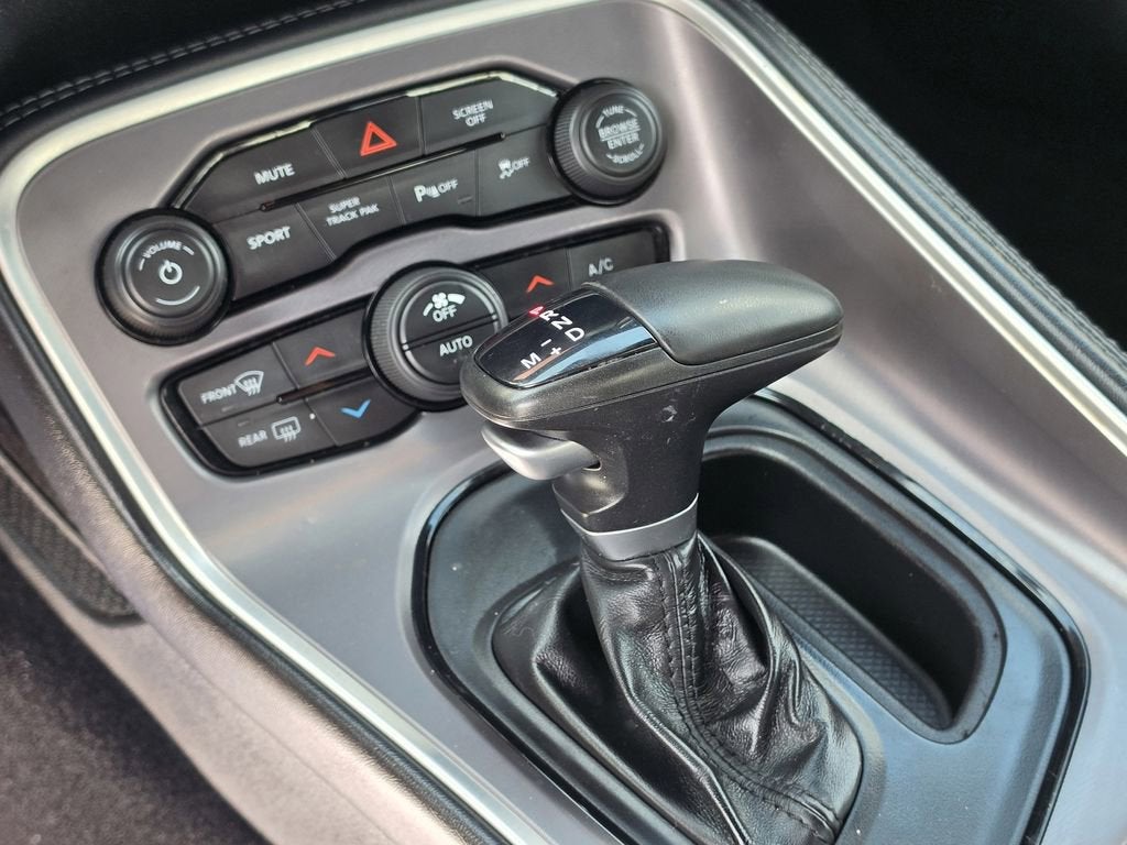 2022 Dodge Challenger GT AWD