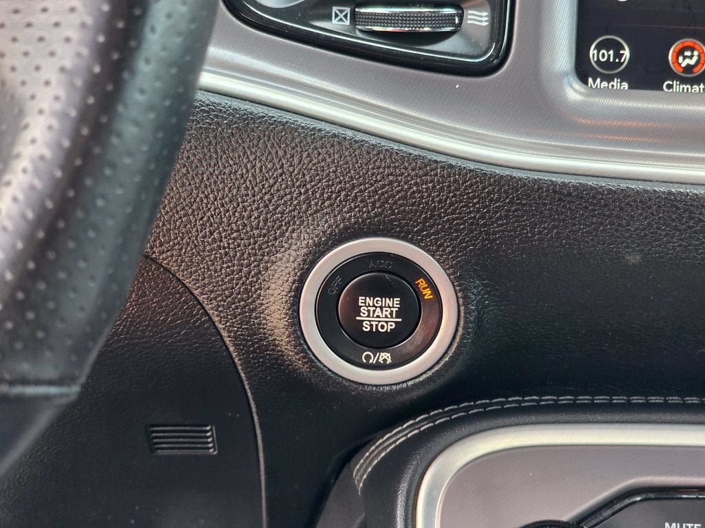 2022 Dodge Challenger GT AWD