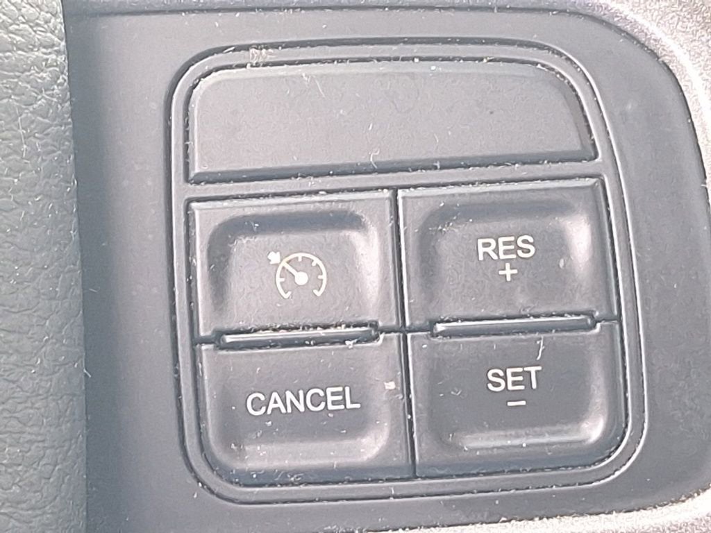 2020 RAM 2500 Tradesman Crew Cab 4x4 6'4" Box