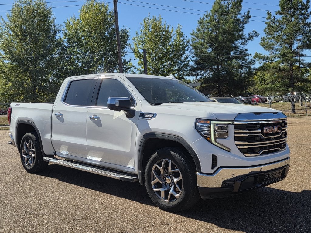 2022 GMC Sierra 1500 SLT