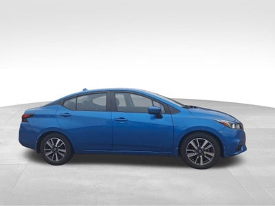 2021 Nissan Versa SV Xtronic CVT