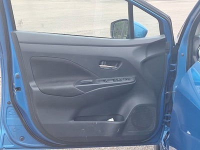 2021 Nissan Versa SV Xtronic CVT