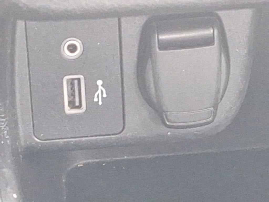 2021 Nissan Versa SV Xtronic CVT