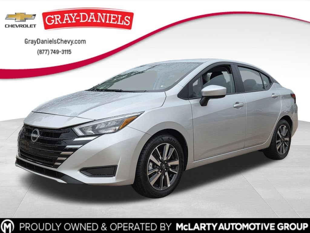 2025 Nissan Versa SV