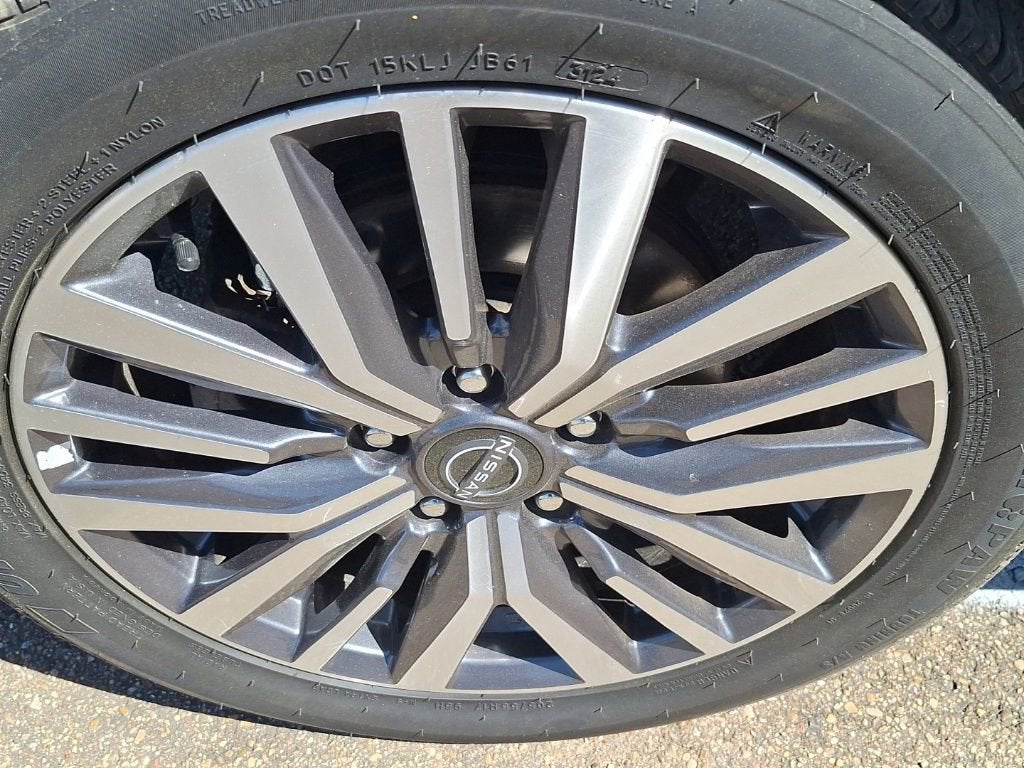 2022 Nissan Kicks SV Xtronic CVT