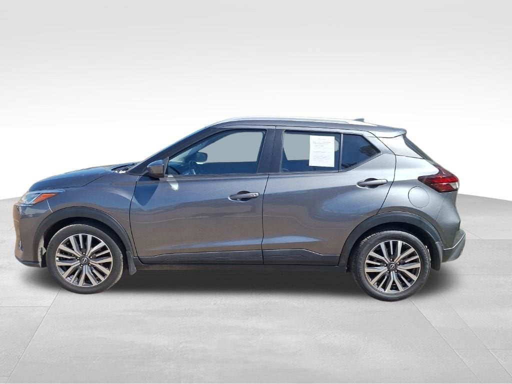 2022 Nissan Kicks SV Xtronic CVT