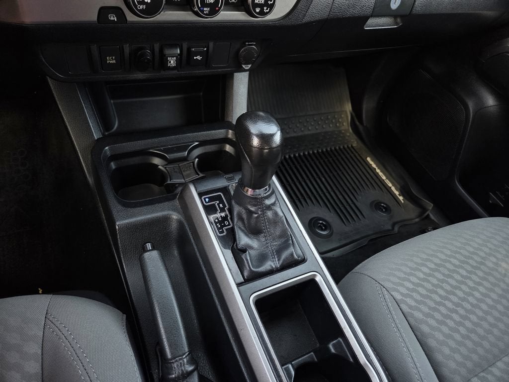 2020 Toyota Tacoma SR5 V6