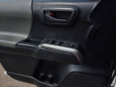 2020 Toyota Tacoma SR5 V6
