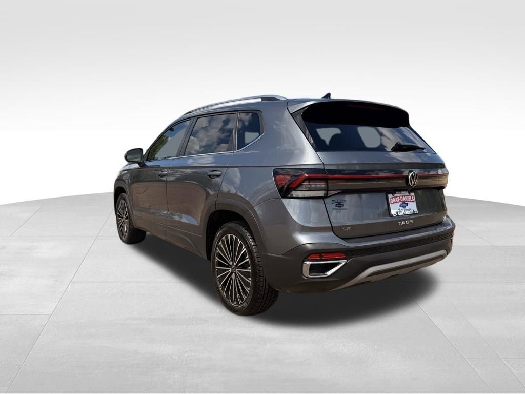 2025 Volkswagen Taos SE