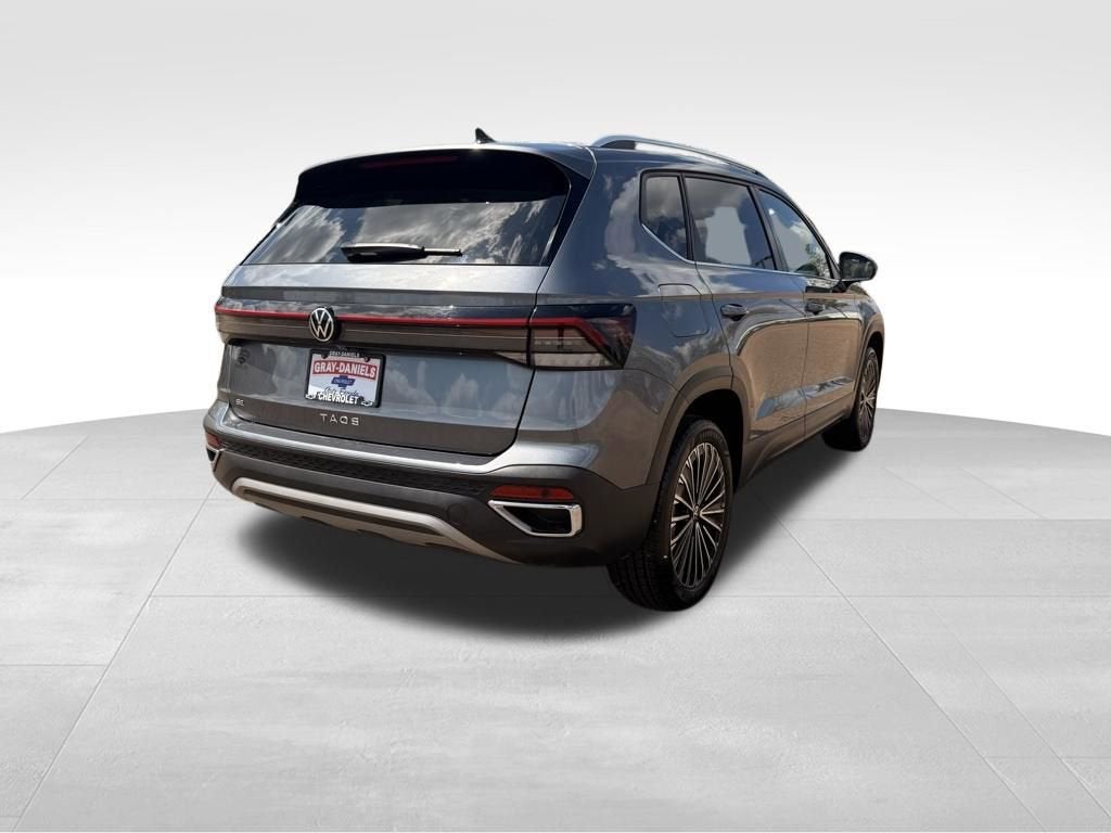 2025 Volkswagen Taos SE