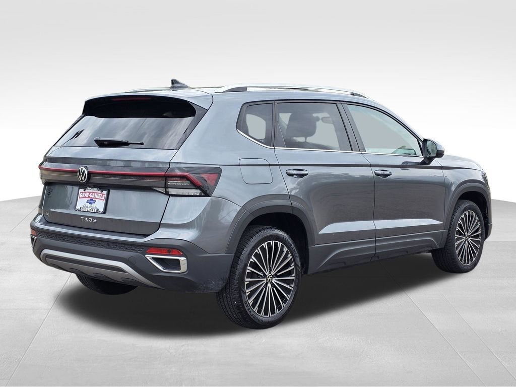 2025 Volkswagen Taos 1.5T SE