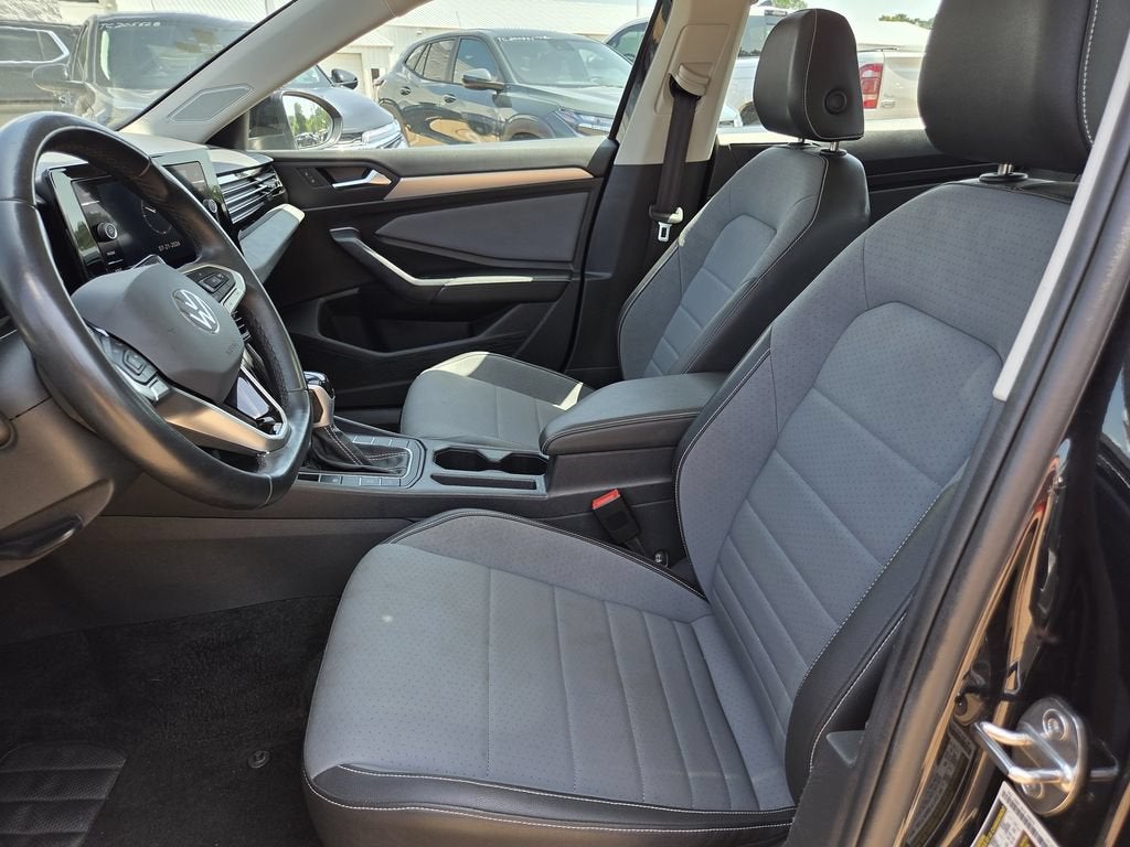 2025 Volkswagen Jetta SE