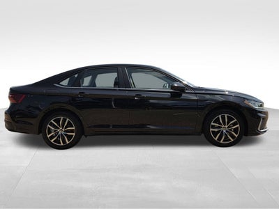 2025 Volkswagen Jetta SE