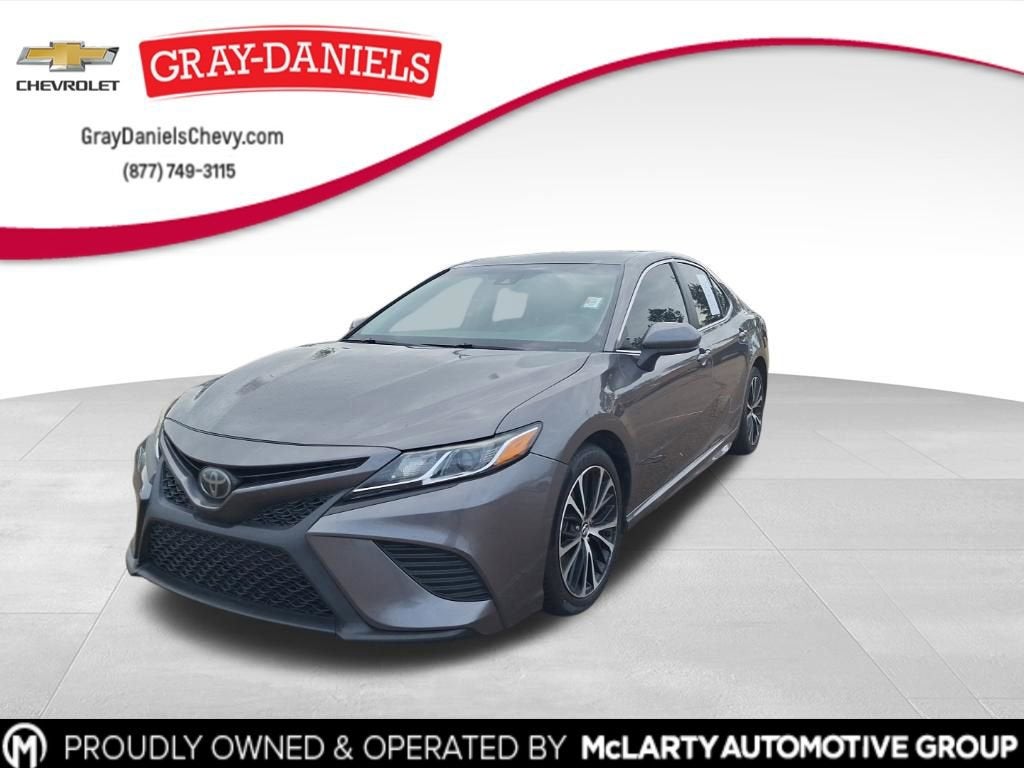 2019 Toyota Camry SE
