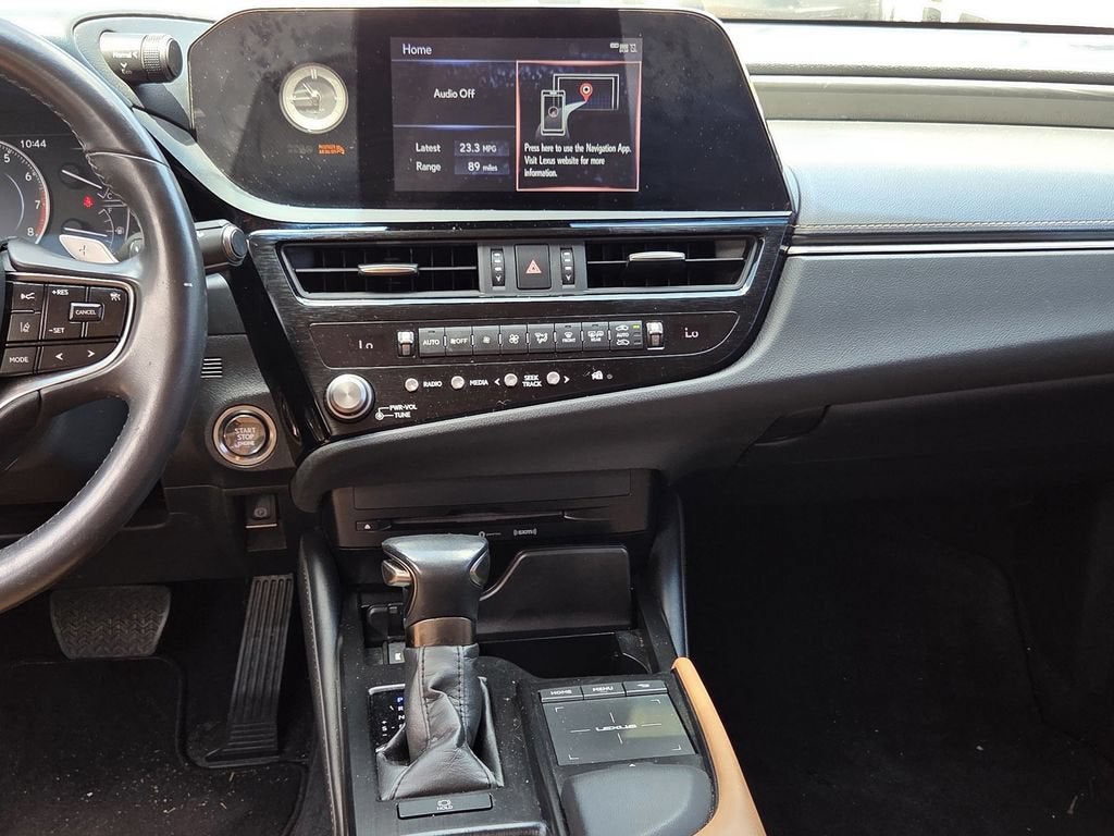 2022 Lexus ES 350 - Photo 10