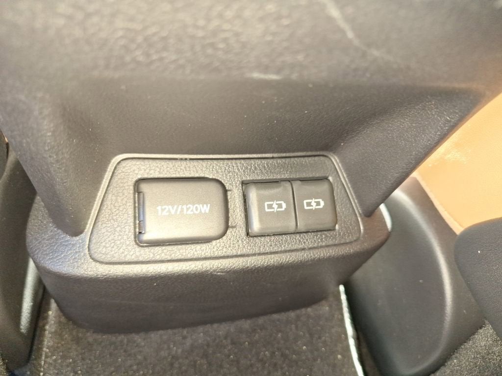 2022 Lexus ES 300h Ultra Luxury