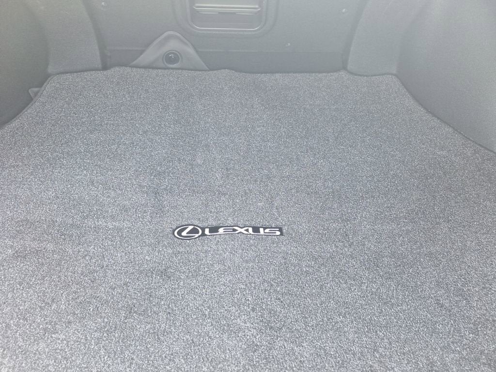 2022 Lexus ES 300h Ultra Luxury