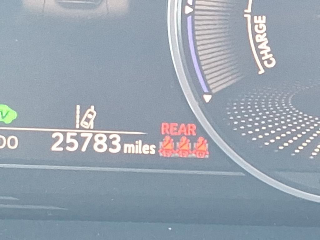 2022 Lexus ES 300h Ultra Luxury