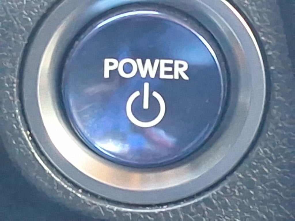 2022 Lexus ES 300h Ultra Luxury