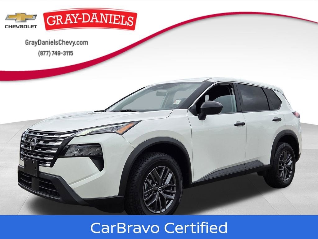 2024 Nissan Rogue S FWD's photo