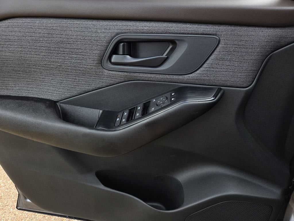 2023 Nissan Rogue S Intelligent AWD