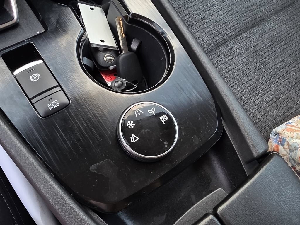 2023 Nissan Rogue SV Intelligent AWD