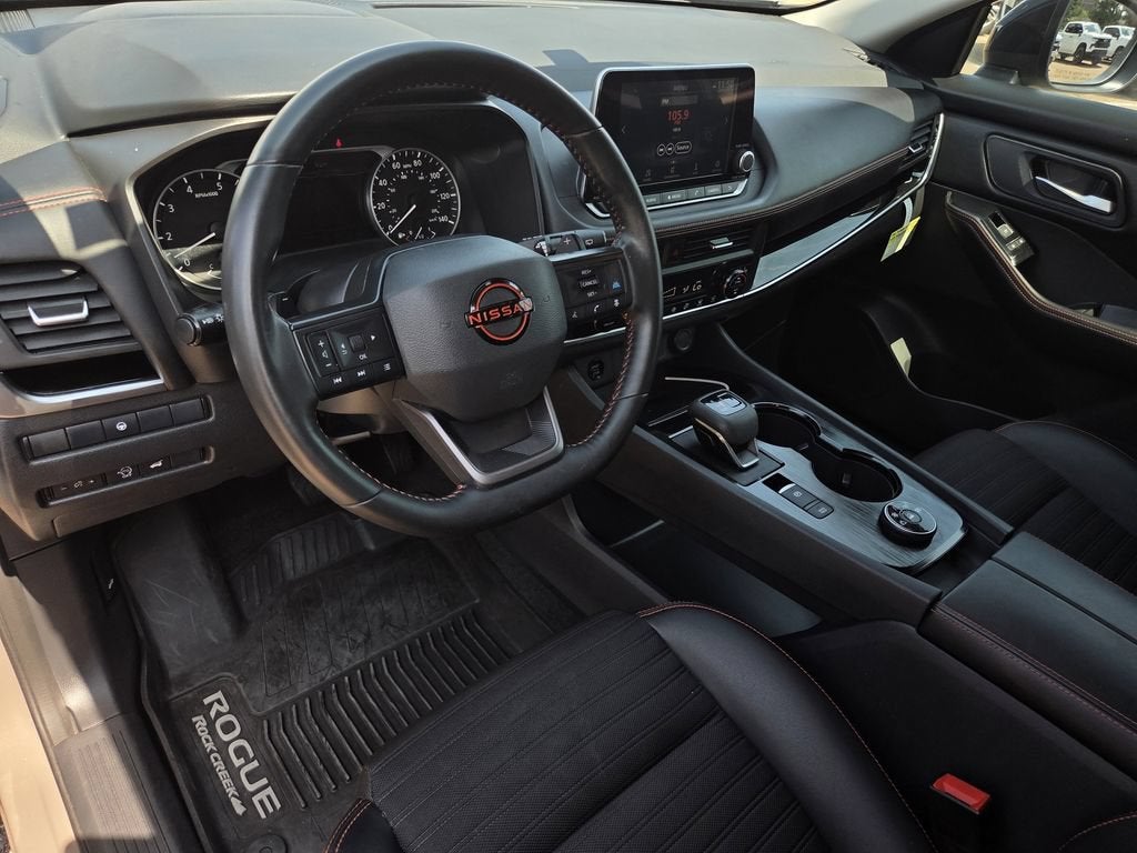 2025 Nissan Rogue Rock Creek