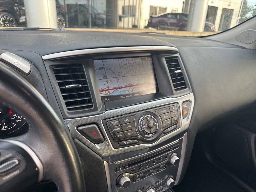 2017 Nissan Pathfinder SL