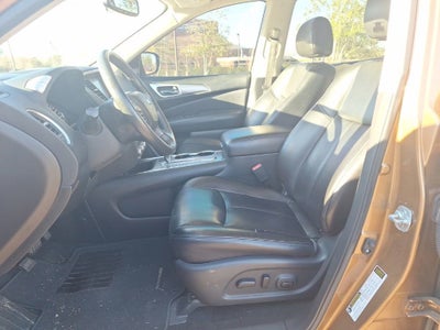 2017 Nissan Pathfinder SL