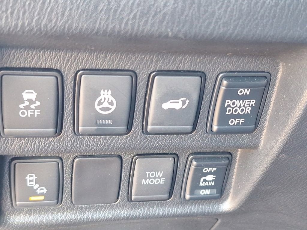 2017 Nissan Pathfinder SL