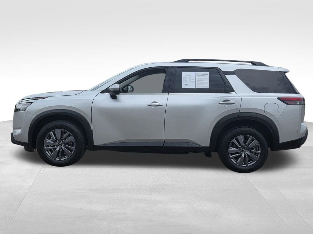 2025 Nissan Pathfinder SV 4WD